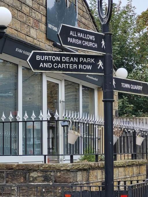Soleo Cottage Kirkburton エクステリア 写真